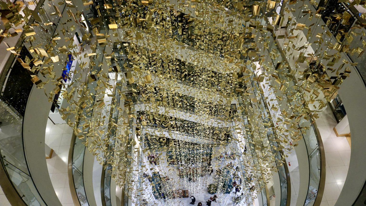 John Lewis Springfield Decorations and Display